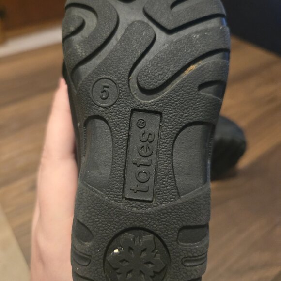 Totes boots size infant 5 - Picture 4 of 5